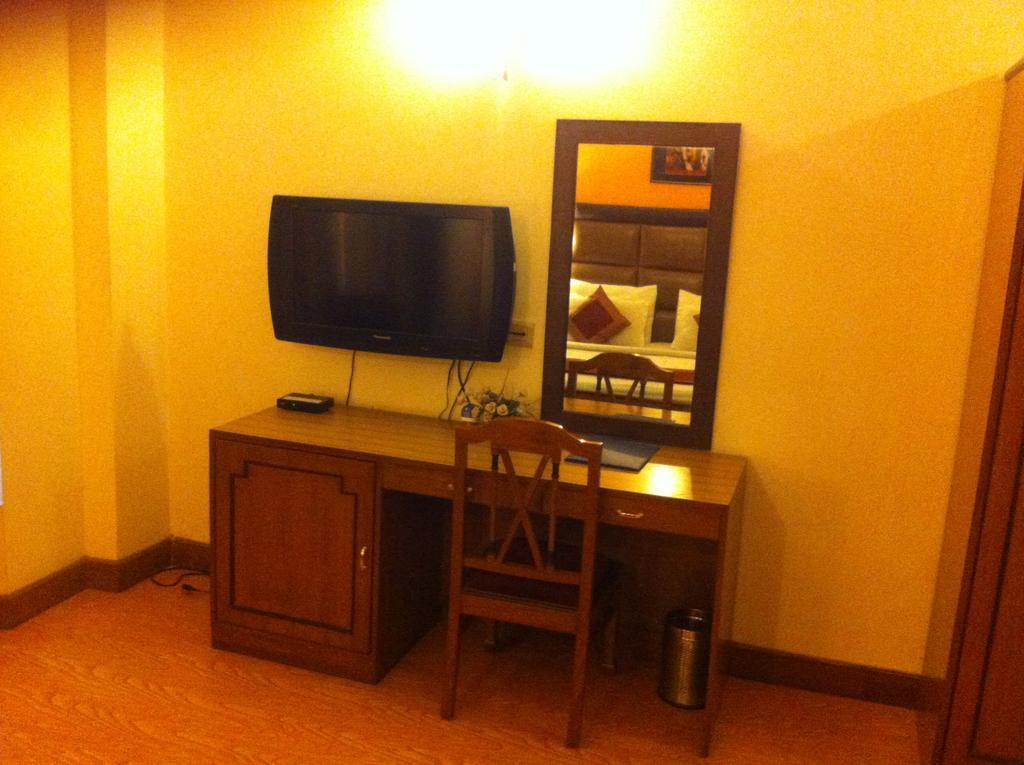 Hotel Smart Inn 2 New Delhi Exterior photo