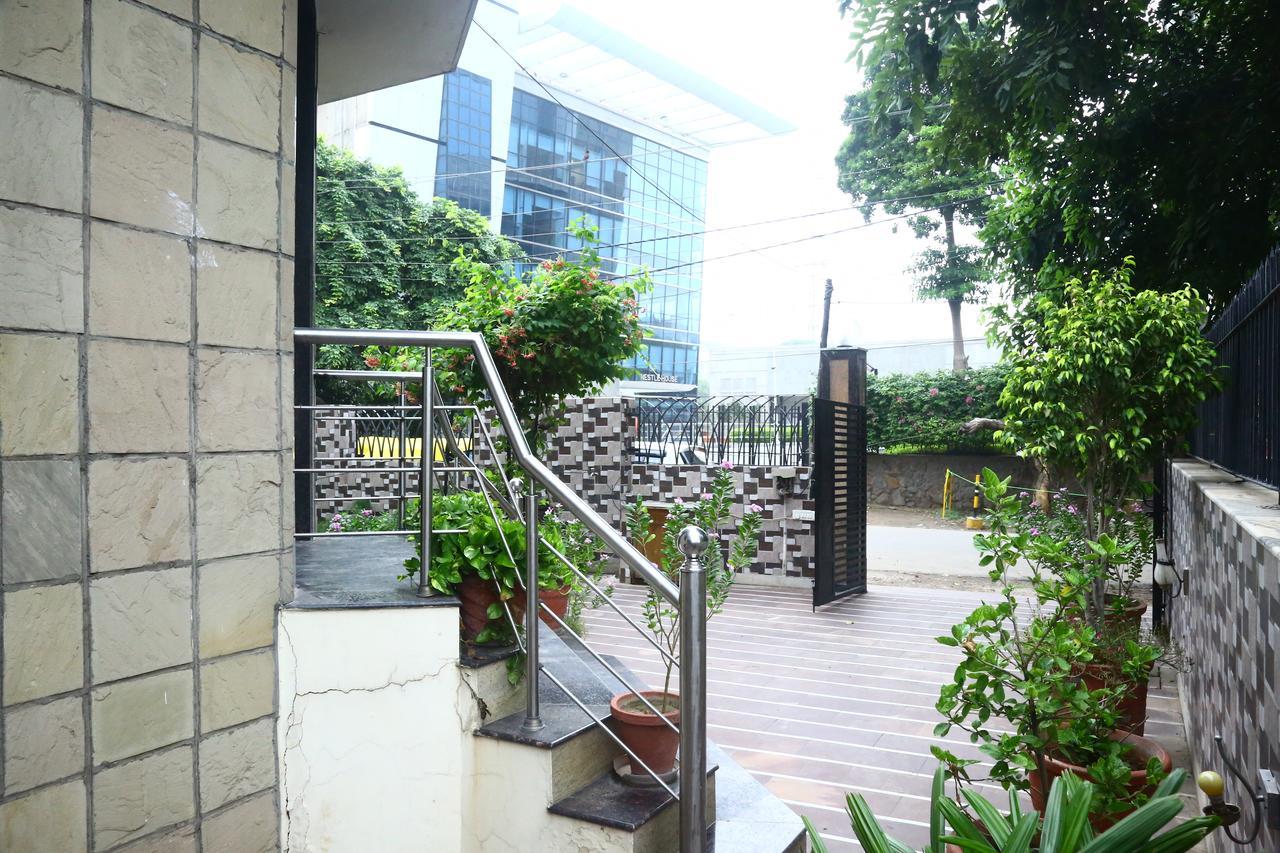 Hotel Smart Inn 2 New Delhi Exterior photo